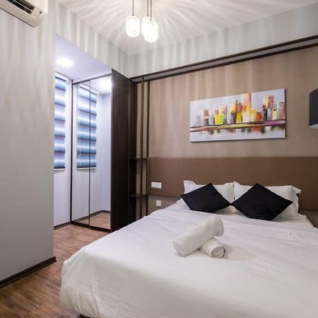 Loft Pano Seaview Suite 2 Bedroom By The Only Bnb Jelutong Екстер'єр фото