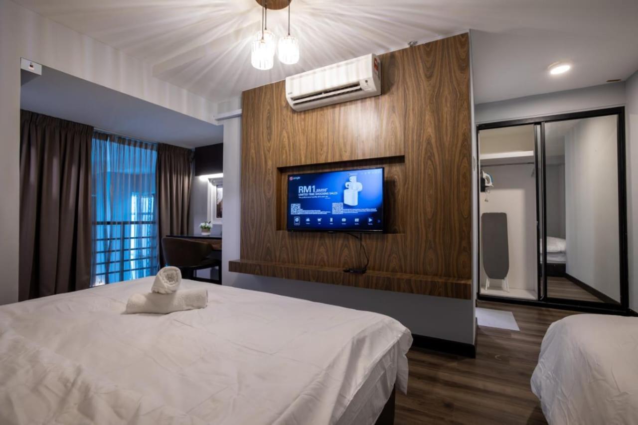Loft Pano Seaview Suite 2 Bedroom By The Only Bnb Jelutong Екстер'єр фото